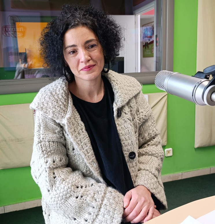 Συνέντευξη της Χριστίνας Ποποντοπούλου, Ψυχολόγου της Κινητής Μονάδας και του Κέντρου Ημέρας Παιδιών & Εφήβων, με θέμα: “Νεανική Παραβατικότητα” στην εκπομπή «Θωρώντας και Αναθεωρώντας» με την δημοσιογράφο Αφροδίτη Νανάκη στην Ραδιοφωνική Λέσχη Τρικάλων 97,6